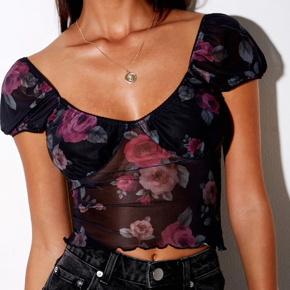 Gladly crop top in gothic rose